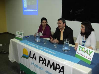 FOTO: Taller de Concientización Turística en Toay