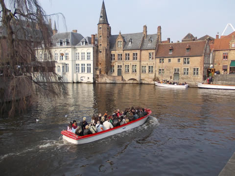 Brujas, Amsterdam y Londres, en auto alquilado