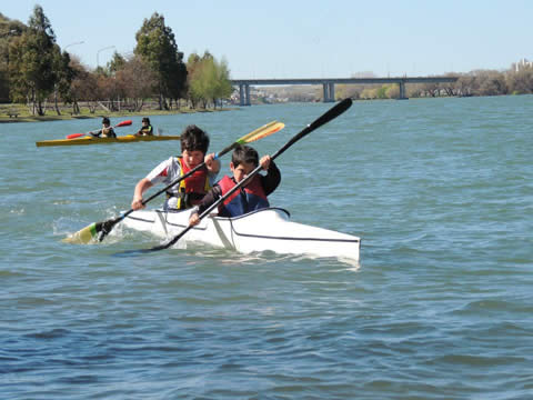 Escuela de Navegación a Vela y Kayak Adaptado