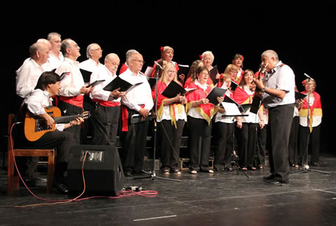 Teatro y Coros de la 3ra. Edad