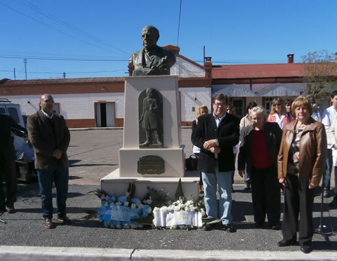 Acto Día del Maestro en Pico